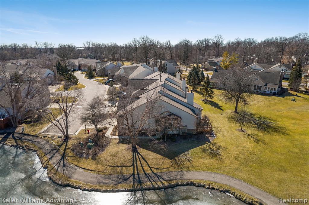 39547 CHAMPION Court, Northville, MI 48168 — Photo 42