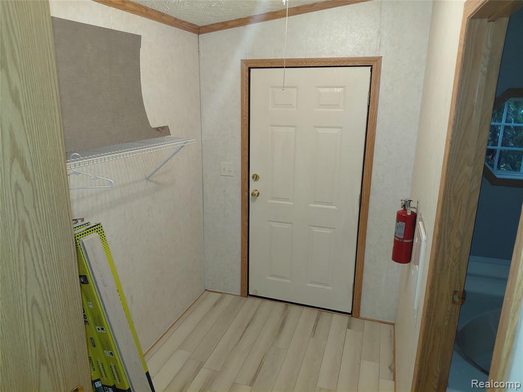 4740 Spring Creek Drive, Howell, MI 48843 — Photo 10