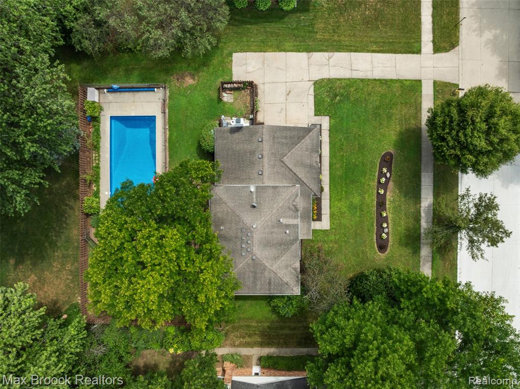 5362 Hertford Drive, Troy, MI 48085 — Photo 46