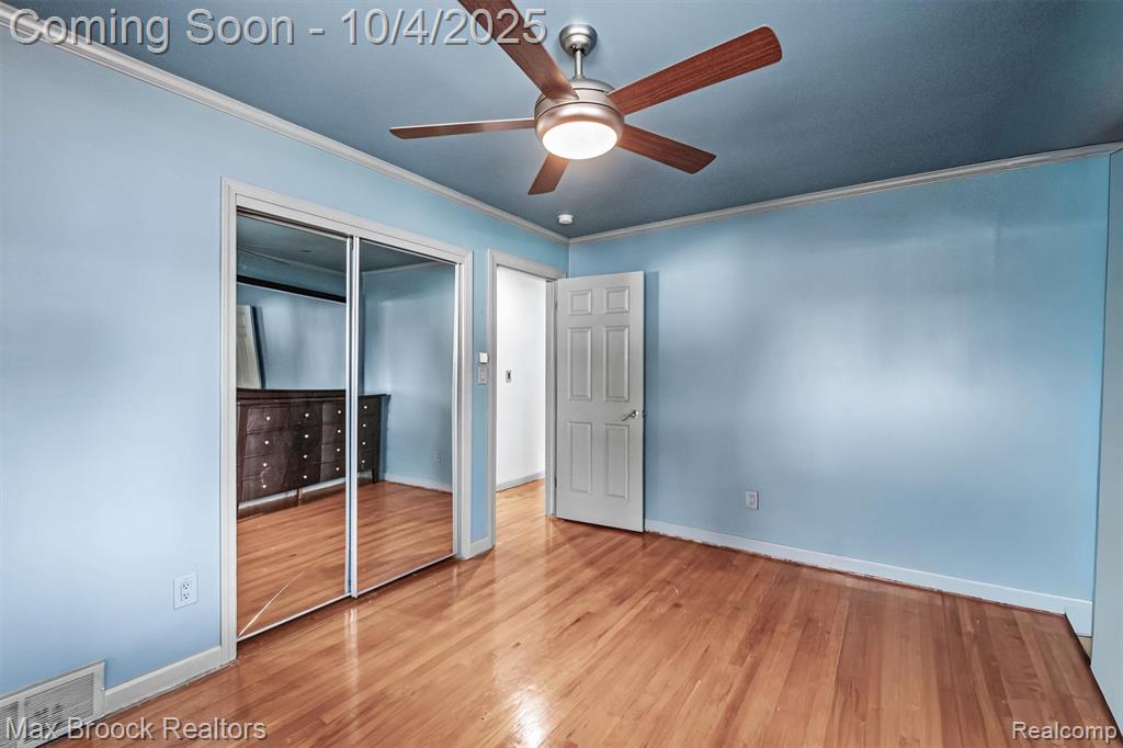 8282 Nightingale Street, Dearborn Heights, MI 48127 — Photo 13
