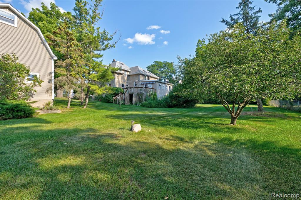8028 Clarence Street, Goodrich Vlg, MI — Photo 71