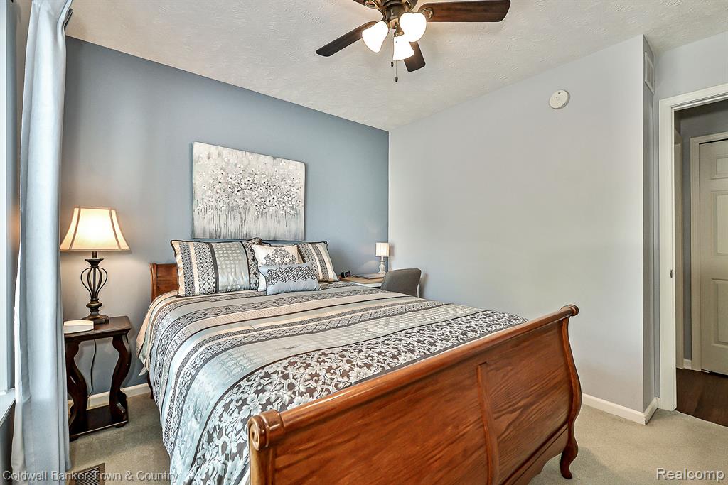 476 HOSTA, Howell, MI 48843 — Photo 24