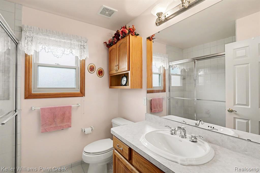 8183 Prestwick Lane, Washington, MI 48095 — Photo 19