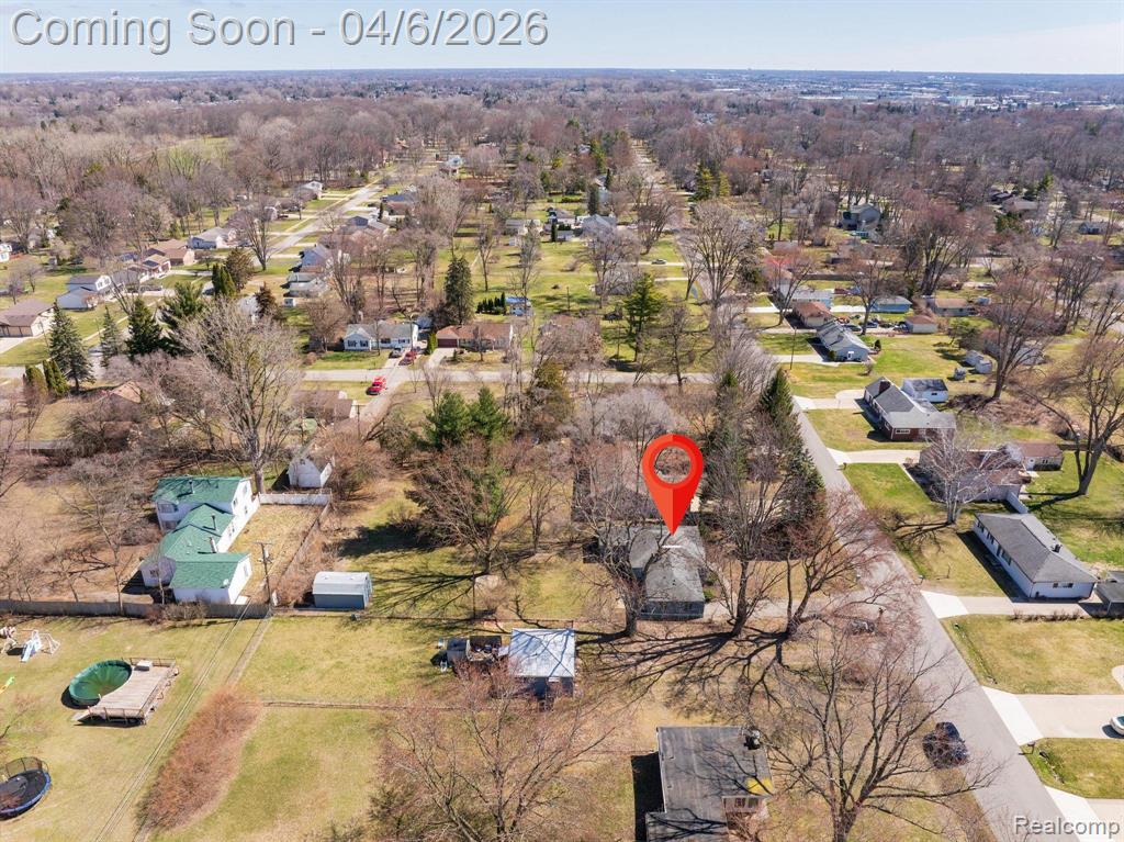 8283 Russell Street, Shelby Twp, MI 48317 — Photo 38