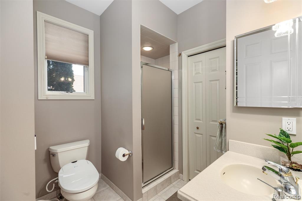 34330 Jefferson Avenue, Harrison Township, MI — Photo 21