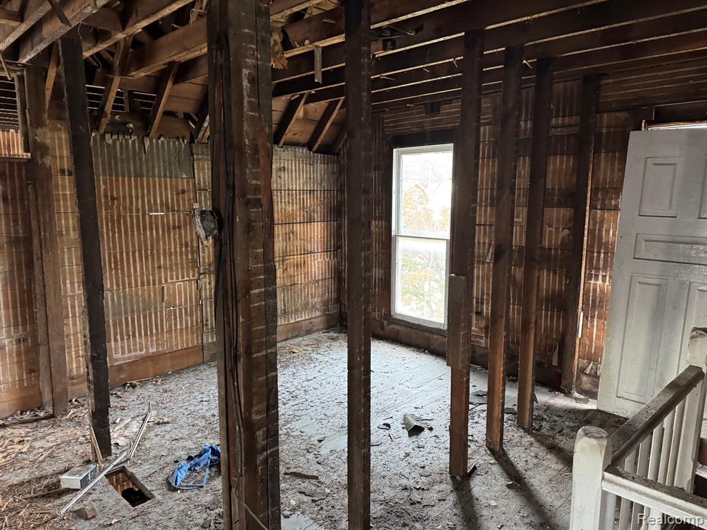 602 N SHIAWASSEE Street, Owosso, MI 48867 — Photo 31