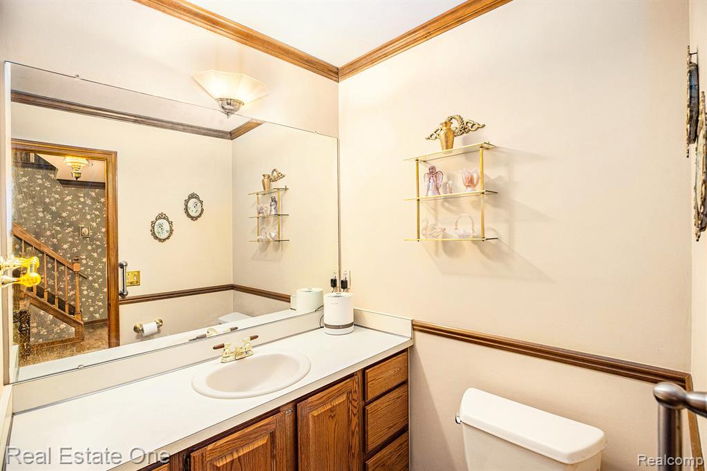 5193 Crowfoot Drive, Troy, MI 48085 — Photo 17
