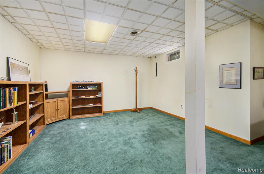 6429 Woodglen Drive, Clarkston, MI — Photo 25