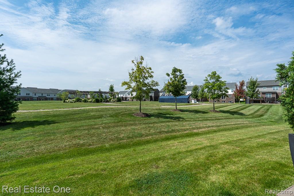 8584 Grove Street, Washington, MI — Photo 32