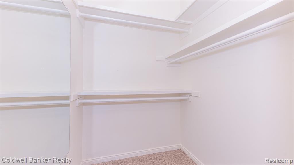 13541 CHRISTINA Lane, Belleville, MI 48111 — Photo 27
