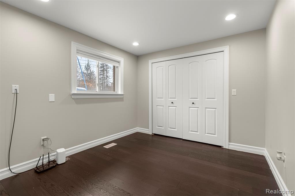 41925 South Drive, Canton, MI 48188 — Photo 26