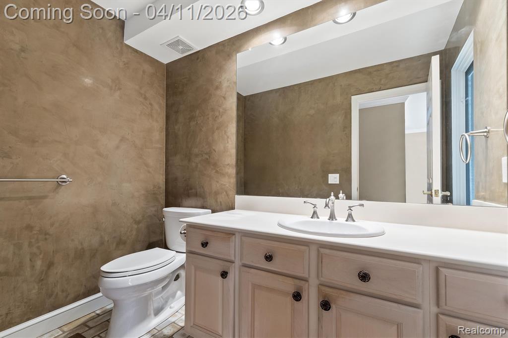 4033 E Hanover Court, West Bloomfield, MI 48323 — Photo 14