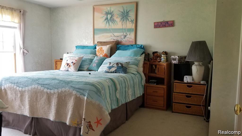 5400 BRIGHT CREEK Court, Flint, MI 48532 — Photo 5