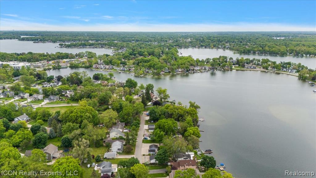 8569 COOLEY BEACH Drive, White Lake, MI — Photo 9