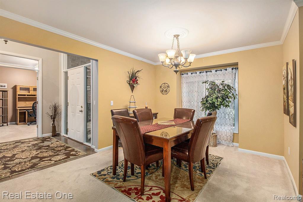 9832 Kingston Ridge, Clarkston, MI 48348 — Photo 17