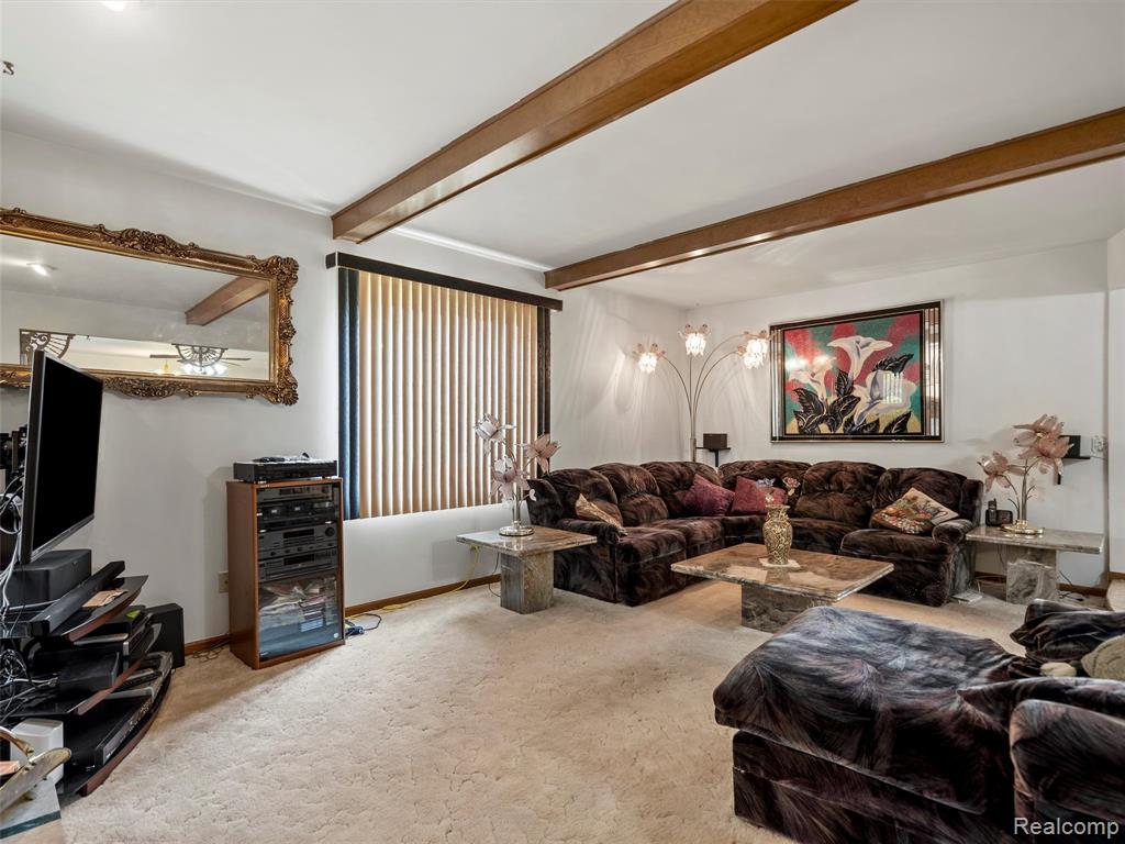 46386 Jackson Drive, Macomb, MI 48044 — Photo 14