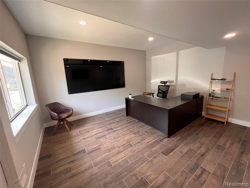 10047 Bergin Road, Howell, MI 48843