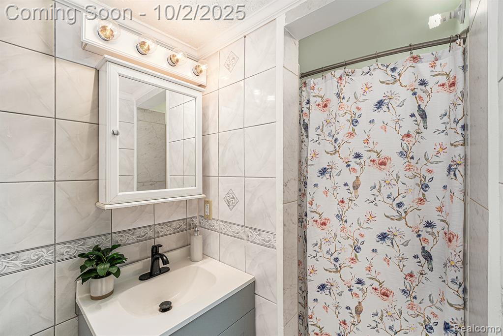 6011 Beaufort Drive, Canton, MI 48187 — Photo 15