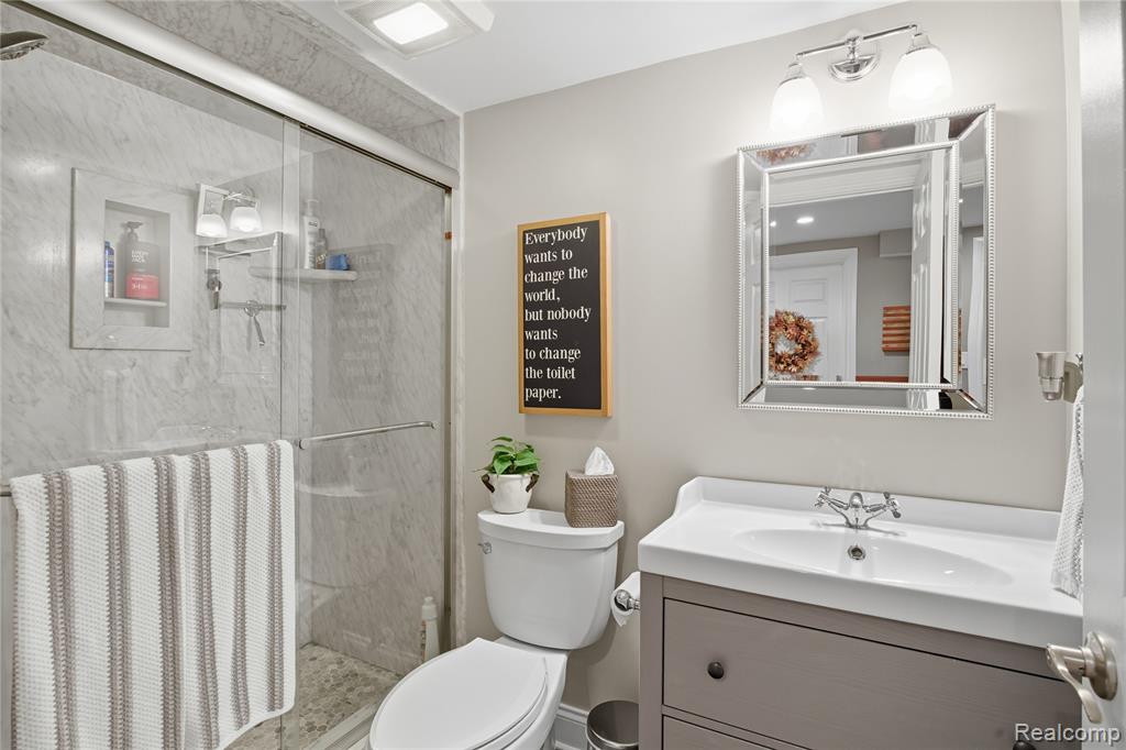 9840 Brookfield Street, Livonia, MI 48150 — Photo 37