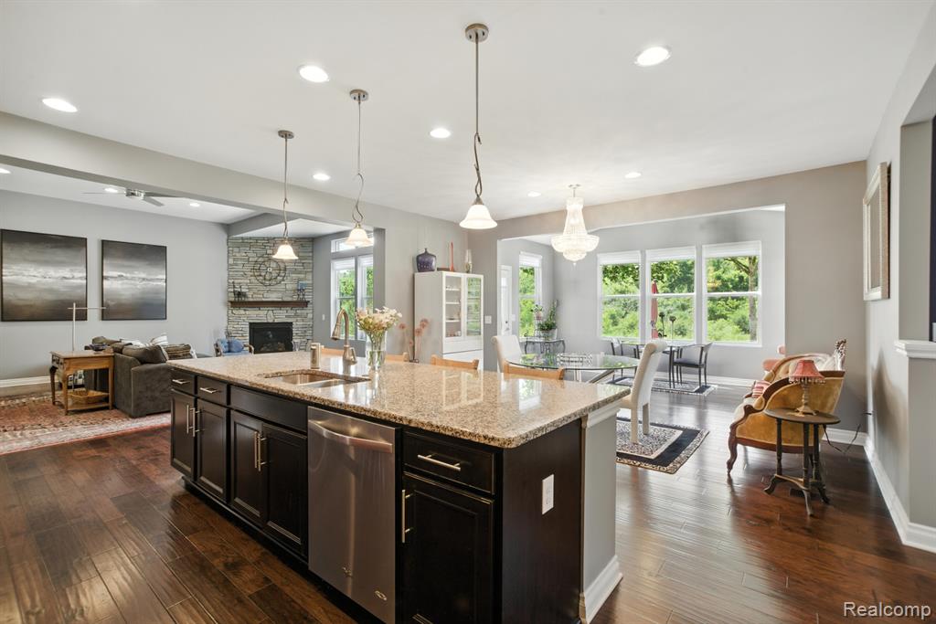 2066 Findley Circle, Lake Orion, MI — Photo 6