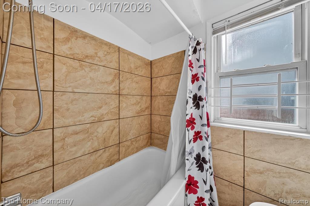 9077 Fielding Street, Detroit, MI 48228 — Photo 25