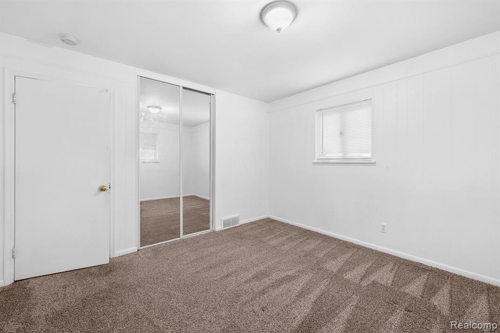 1009 BUICK Avenue, Ypsilanti, MI 48198 — Photo 13