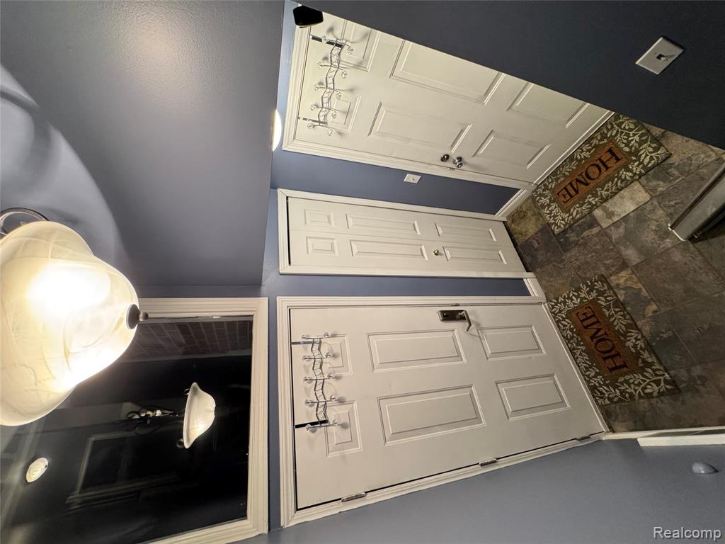 4165 Berkshire Drive, Sterling Heights, MI 48314 — Photo 27