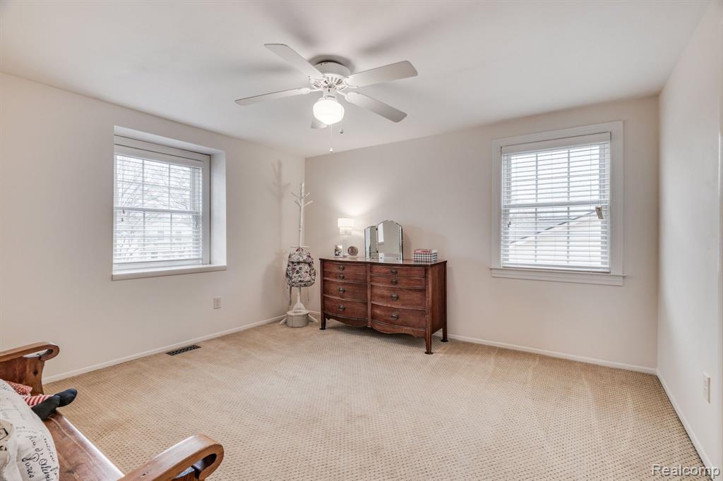 4855 CAROL Drive, Troy, MI 48085 — Photo 29