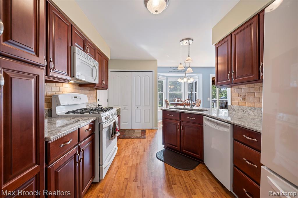 9863 MARSHALL ROAD, South Lyon, MI 48178 — Photo 16