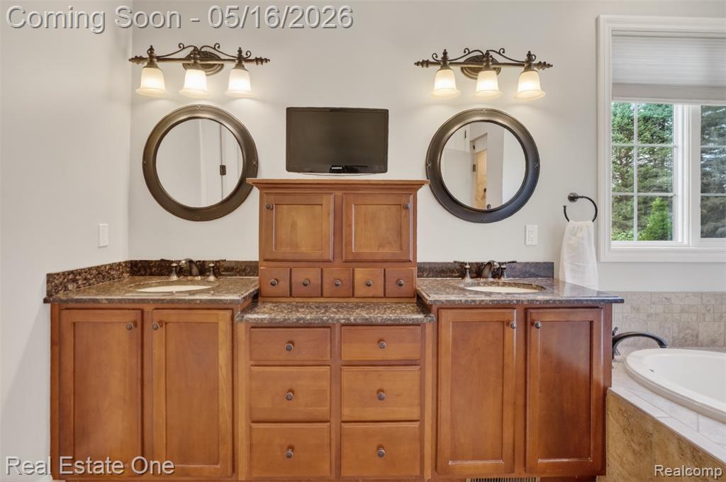 60675 Pontiac Trail, New Hudson, MI 48165 — Photo 29