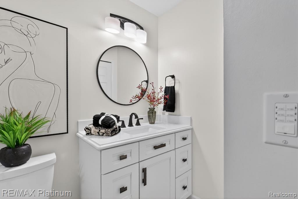 139 Edgemont Drive, Howell, MI 48855 — Photo 33