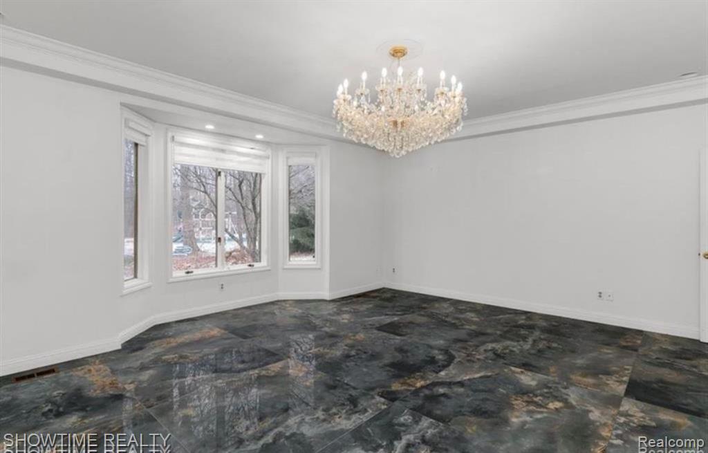 53145 ALYSSA Court, Shelby Twp, MI 48315 — Photo 9