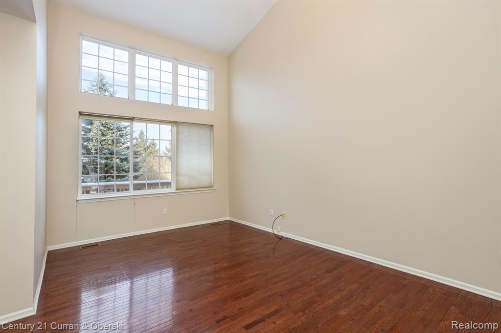 29428 Weston Drive, 124, Novi, MI 48377 — Photo 6