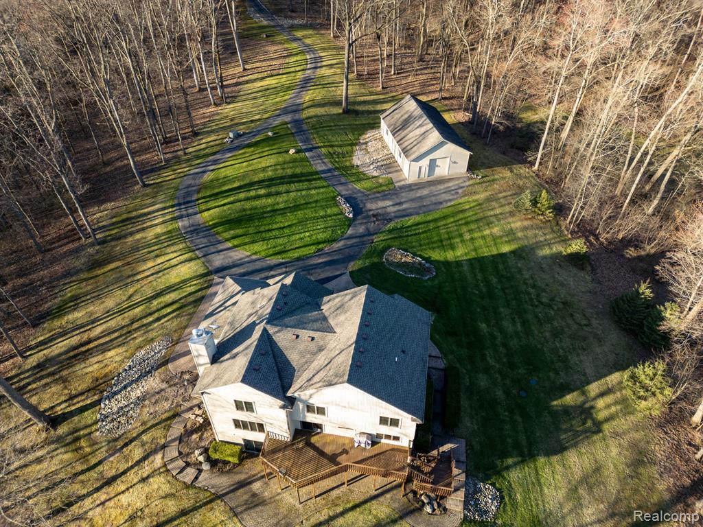 545 JUDI ANN Lane, Holly, MI 48442 — Photo 55
