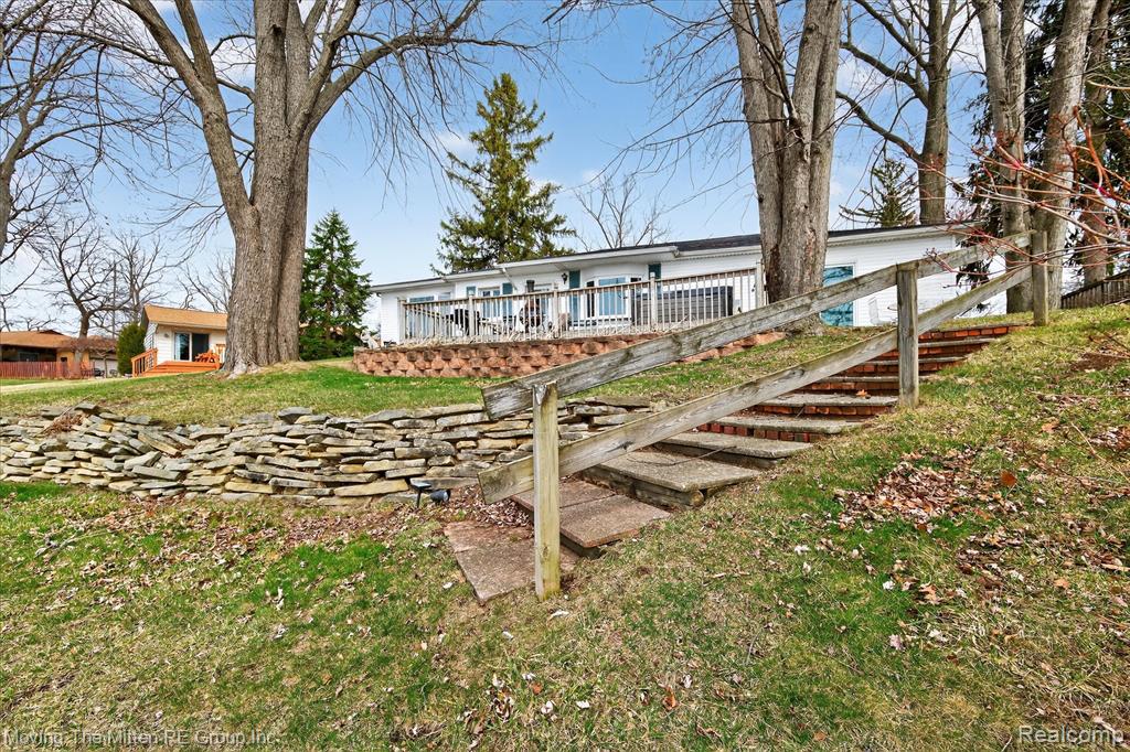 41529 S Interstate 94 Service Drive, Van Buren, MI 48111 — Photo 38