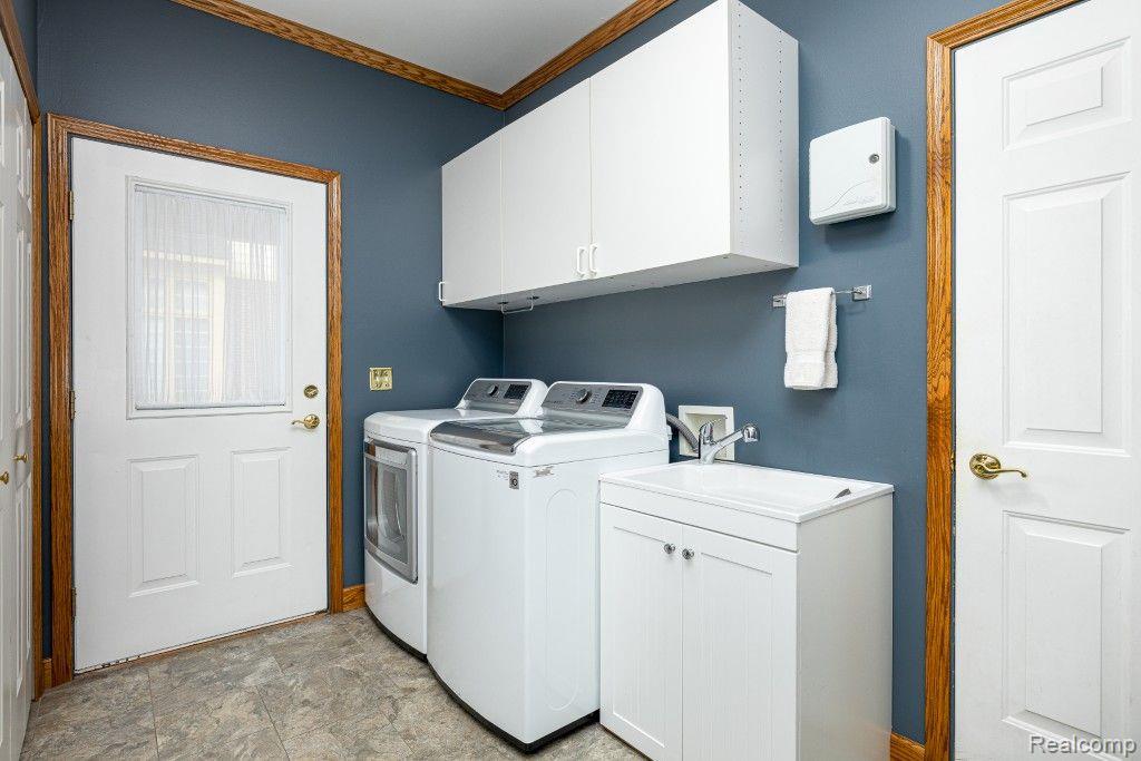 50988 W HILLS Drive, Plymouth, MI 48170 — Photo 15