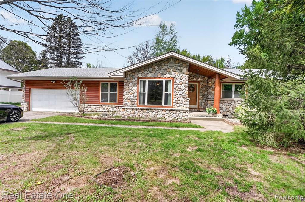 8391 E Court Street, Davison, MI 48423 — Photo 2