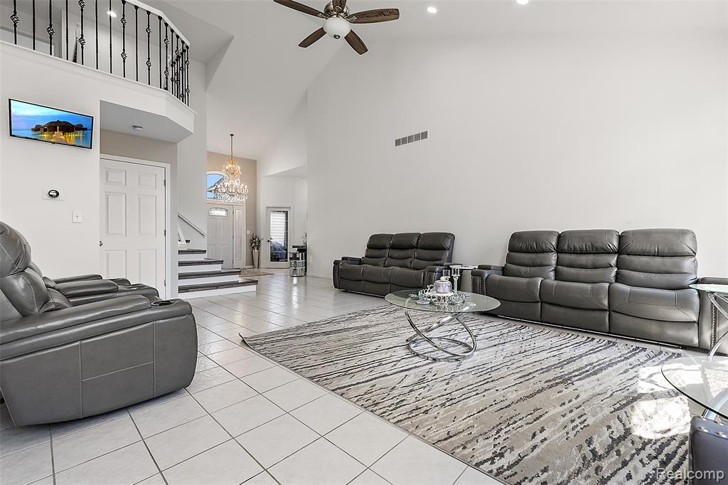 43187 Vintners Place Drive, Sterling Heights, MI 48314 — Photo 8
