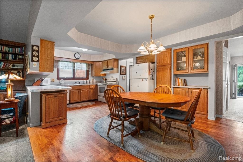 439 Windmill Point Drive, Flushing, MI 48433 — Photo 9