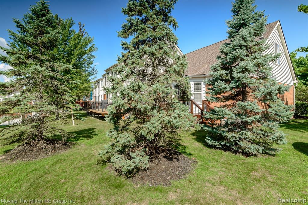 8834 PRAIRIE Court, Van Buren, MI 48111 — Photo 30