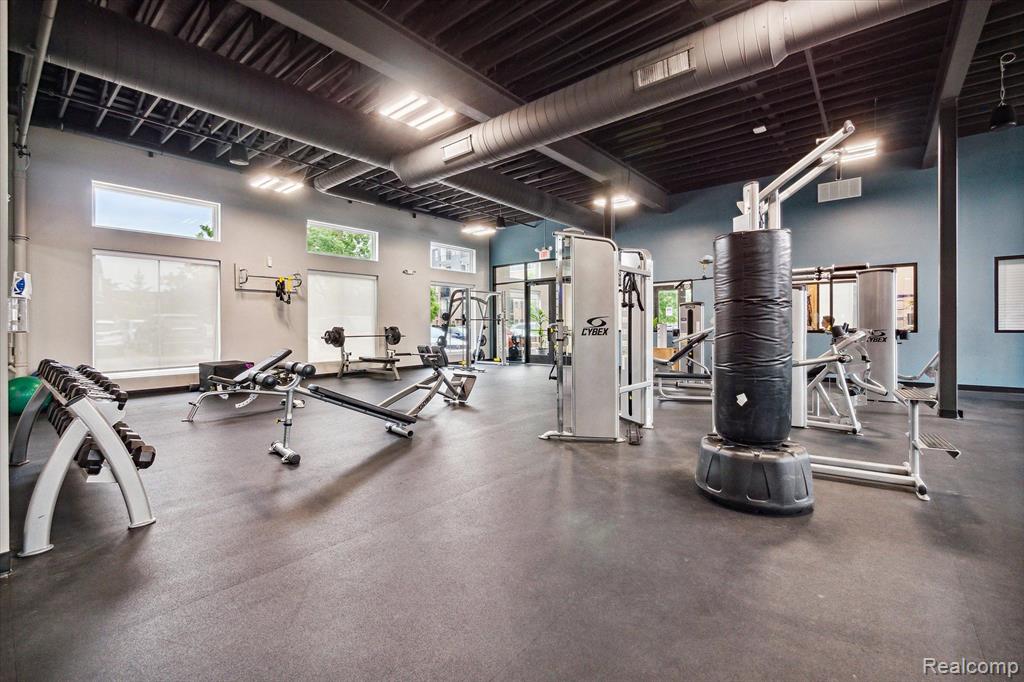 3320 SPINNAKER Lane, 74-14C, Detroit, MI 48207 — Photo 40