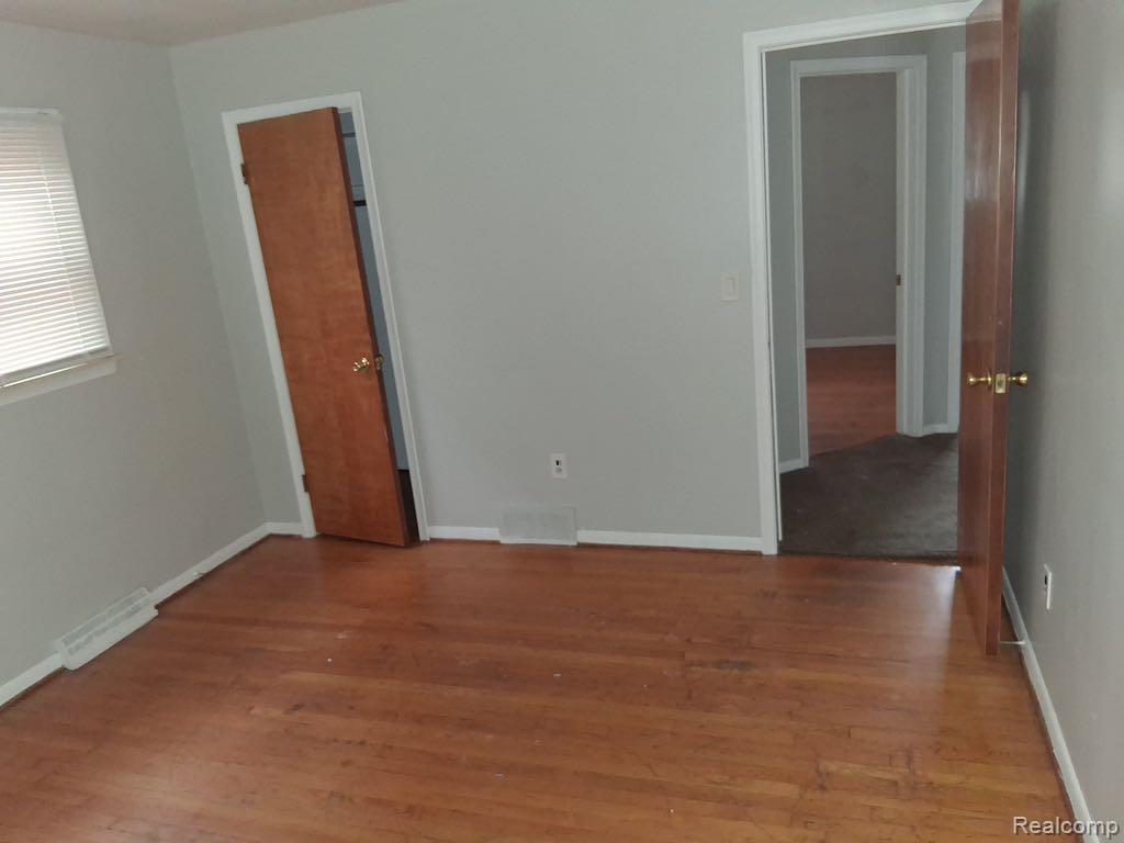8791 E Outer Drive, Detroit, MI 48213 — Photo 10