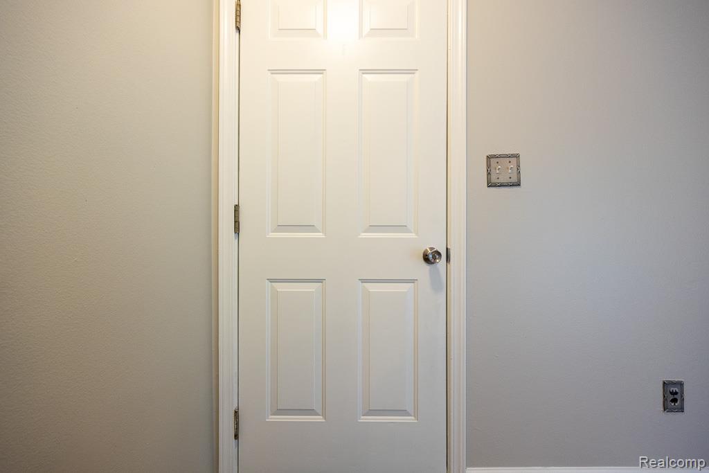 8040 Alton Street, Canton, MI 48187 — Photo 54