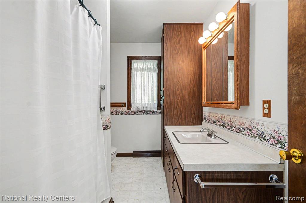 791 Kline Road, Oakland, MI — Photo 16