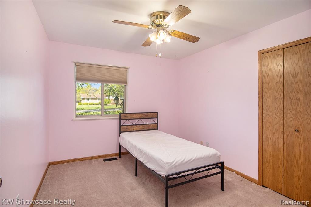 4045 S ELMS Road, Swartz Creek, MI 48473 — Photo 10