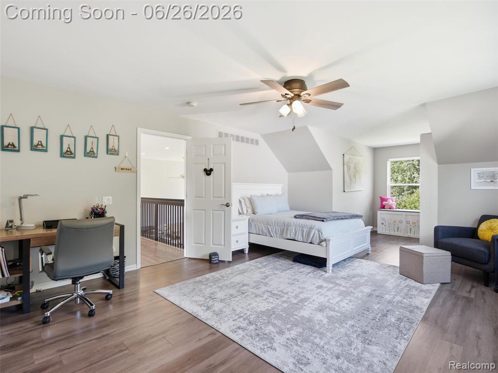4974 Menominee Lane, Clarkston, MI 48348 — Photo 38