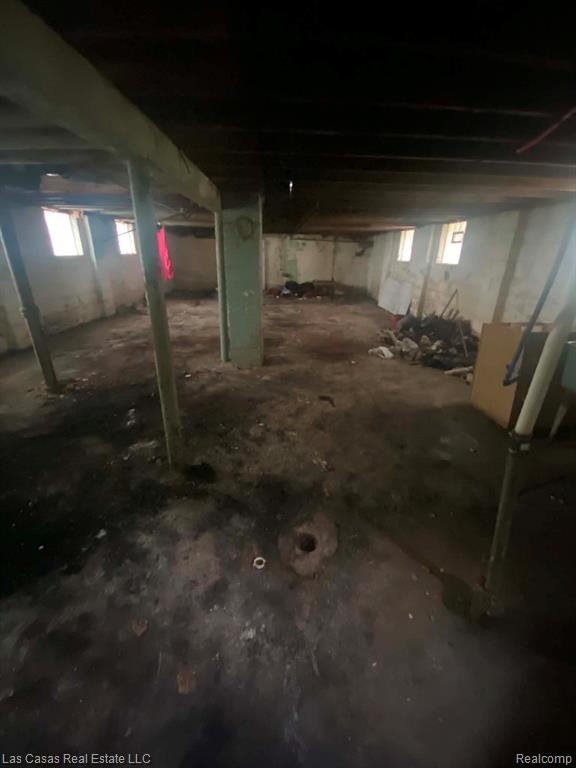 7545 Holmes Street, Detroit, MI 48210 — Photo 11