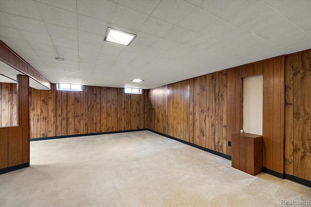 1271 Beaupre Avenue, Madison Heights, MI 48071 — Photo 29