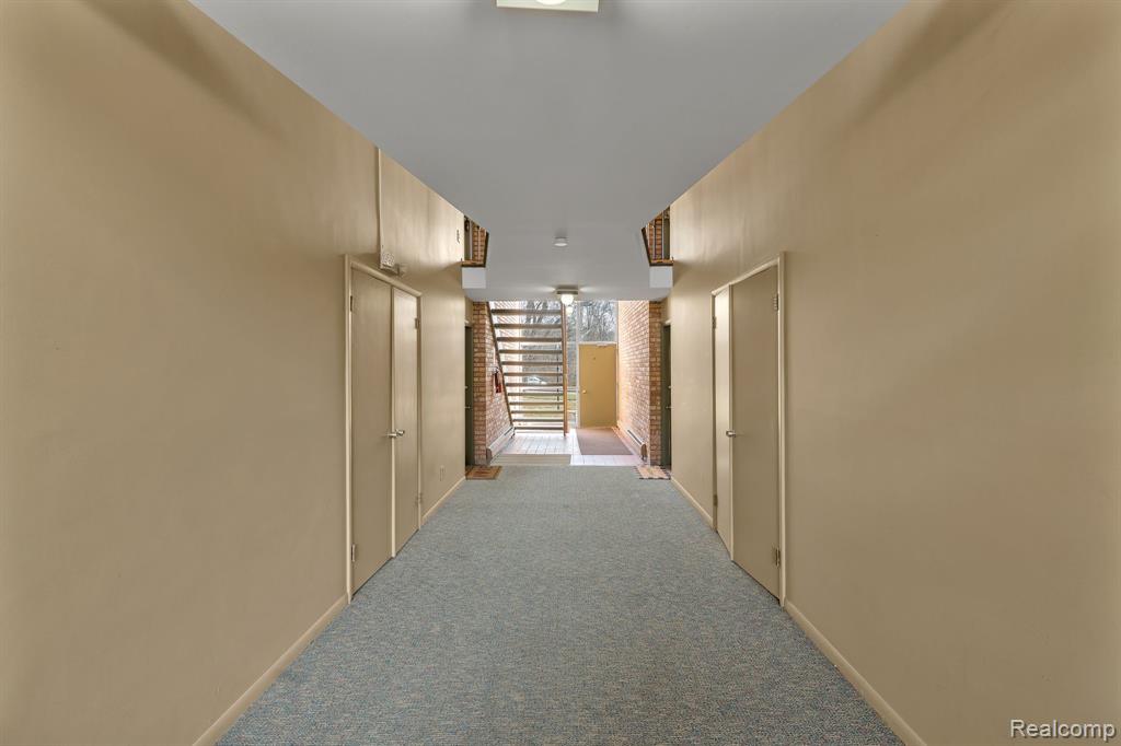 1201 Island Drive, 102, Ann Arbor, MI 48105 — Photo 22