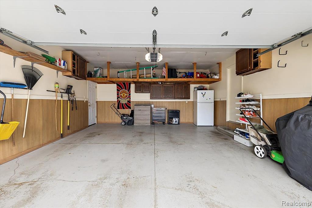 39573 Schroeder Drive, Clinton Twp, MI 48038 — Photo 40